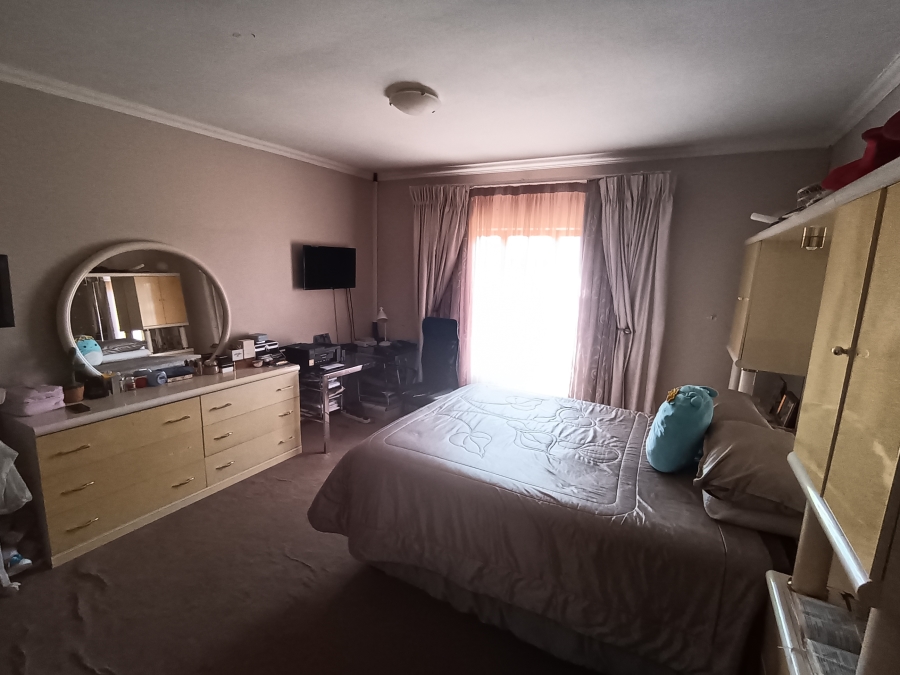 3 Bedroom Property for Sale in Mandela View Free State